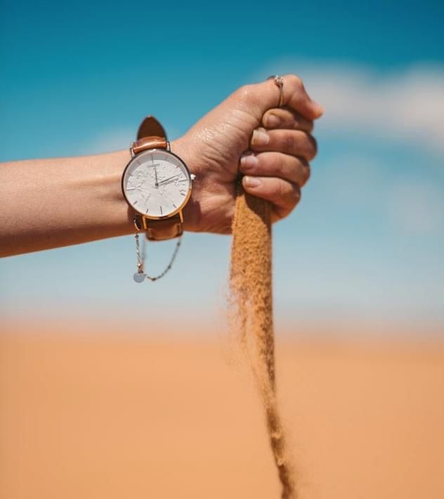 10 Harsh Life Lesson Everyone realize Too Late